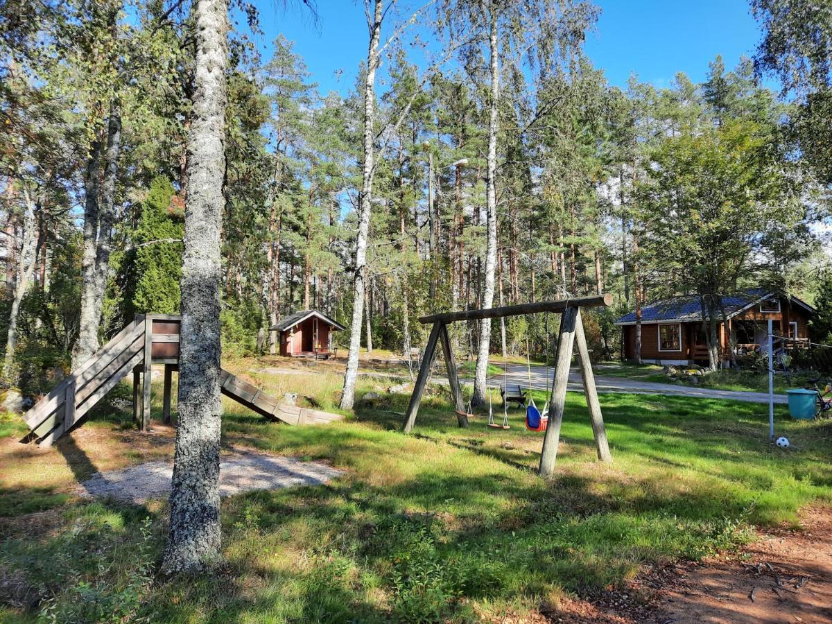 Pinetree Cottages Cozy Log Cabin Kalanti Экстерьер фото